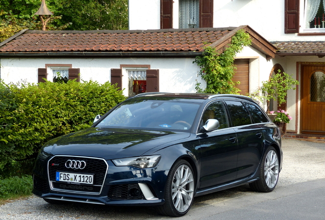 Audi RS6 Avant C7 2015