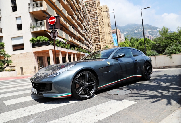 Ferrari GTC4Lusso