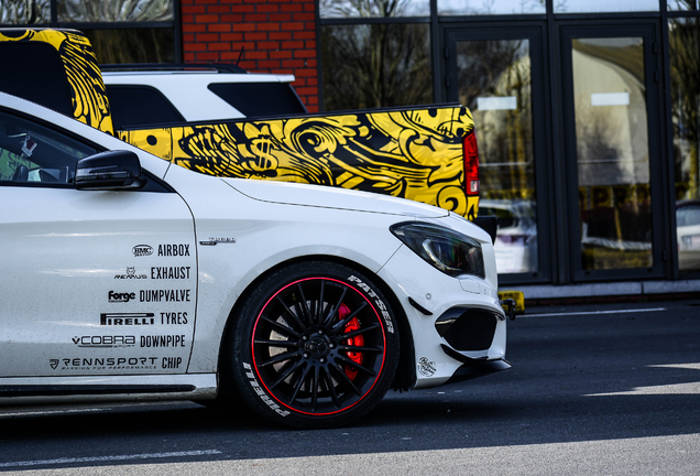 Mercedes-AMG CLA 45 C117