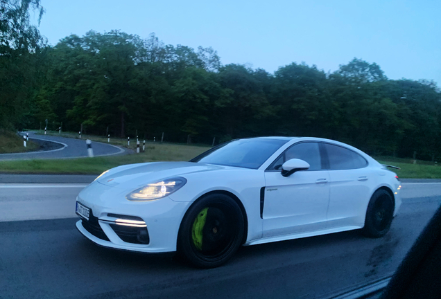 Porsche 971 Panamera Turbo S E-Hybrid