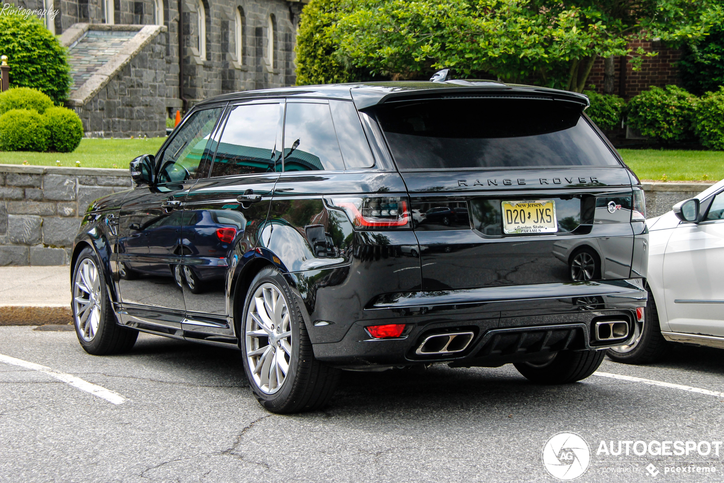 Land Rover Range Rover Sport SVR 2018