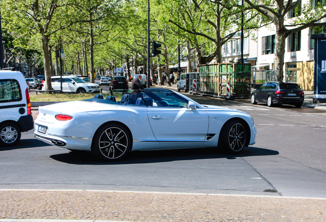 Bentley Continental GTC V8 2020