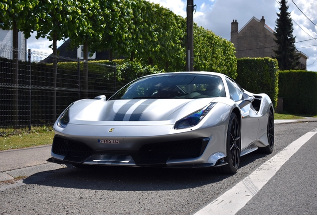 Ferrari 488 Pista