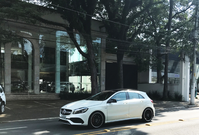 Mercedes-AMG A 45 W176 2015