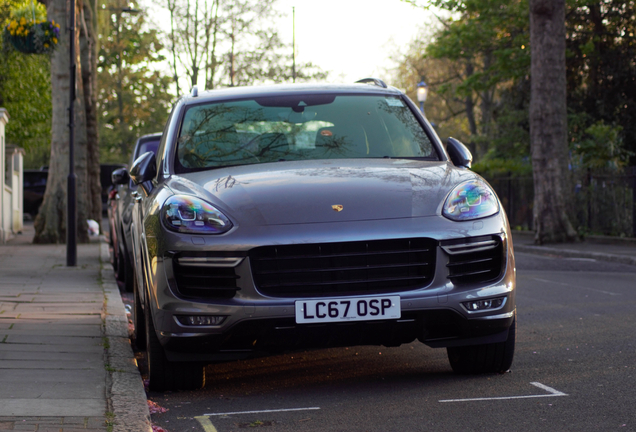 Porsche 958 Cayenne Turbo S MkII