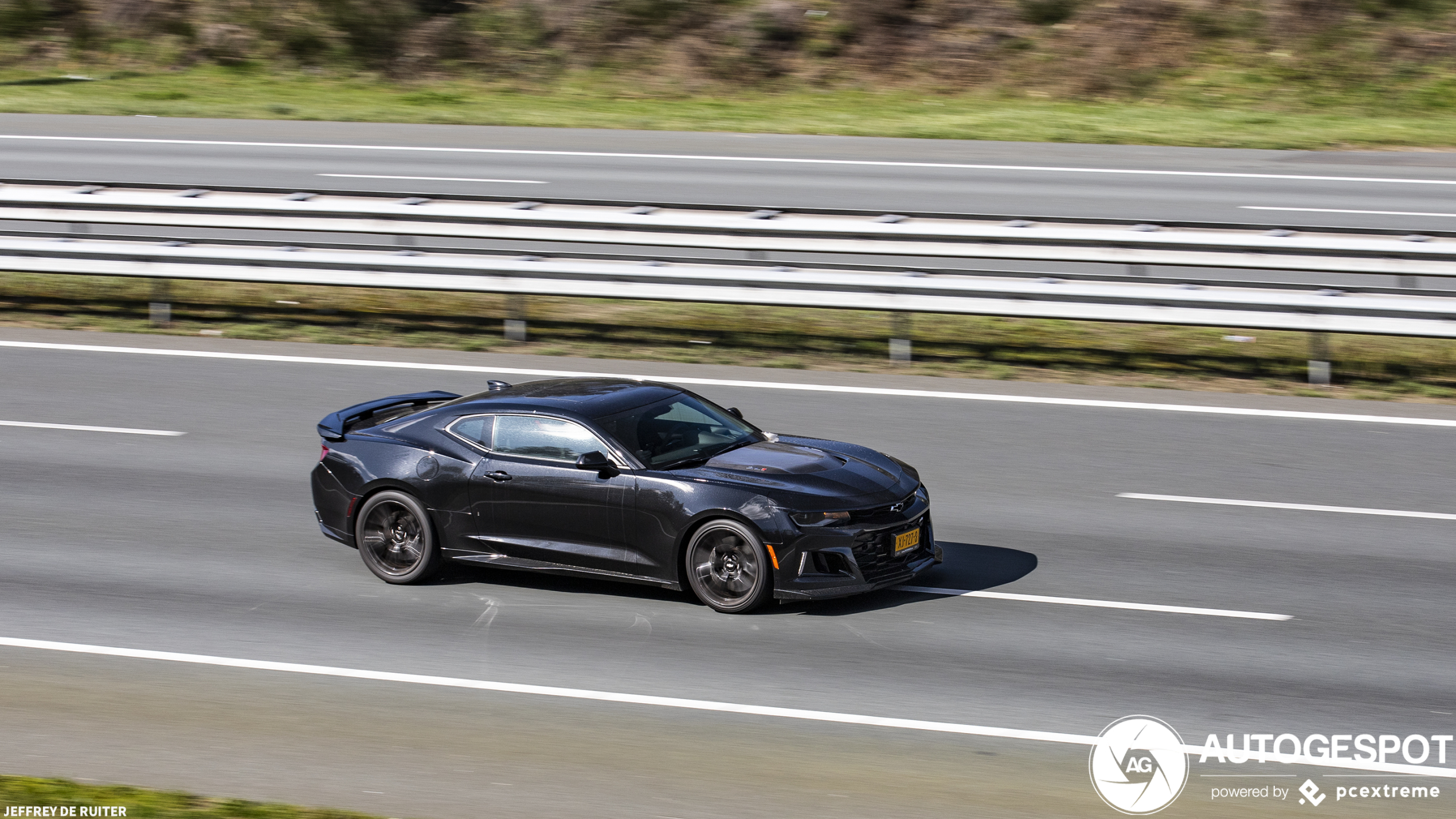 Chevrolet Camaro ZL1 2016