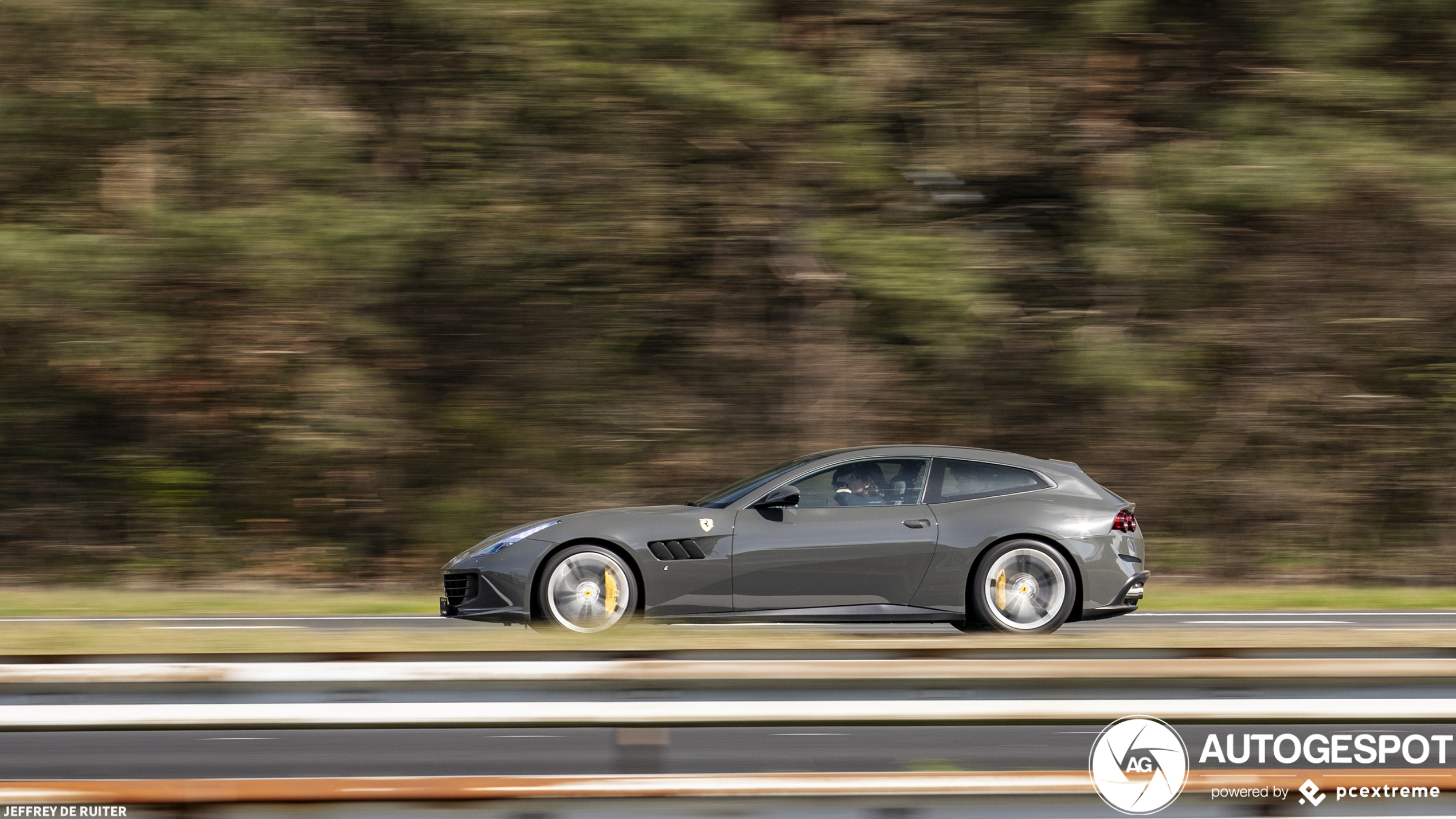 Ferrari GTC4Lusso