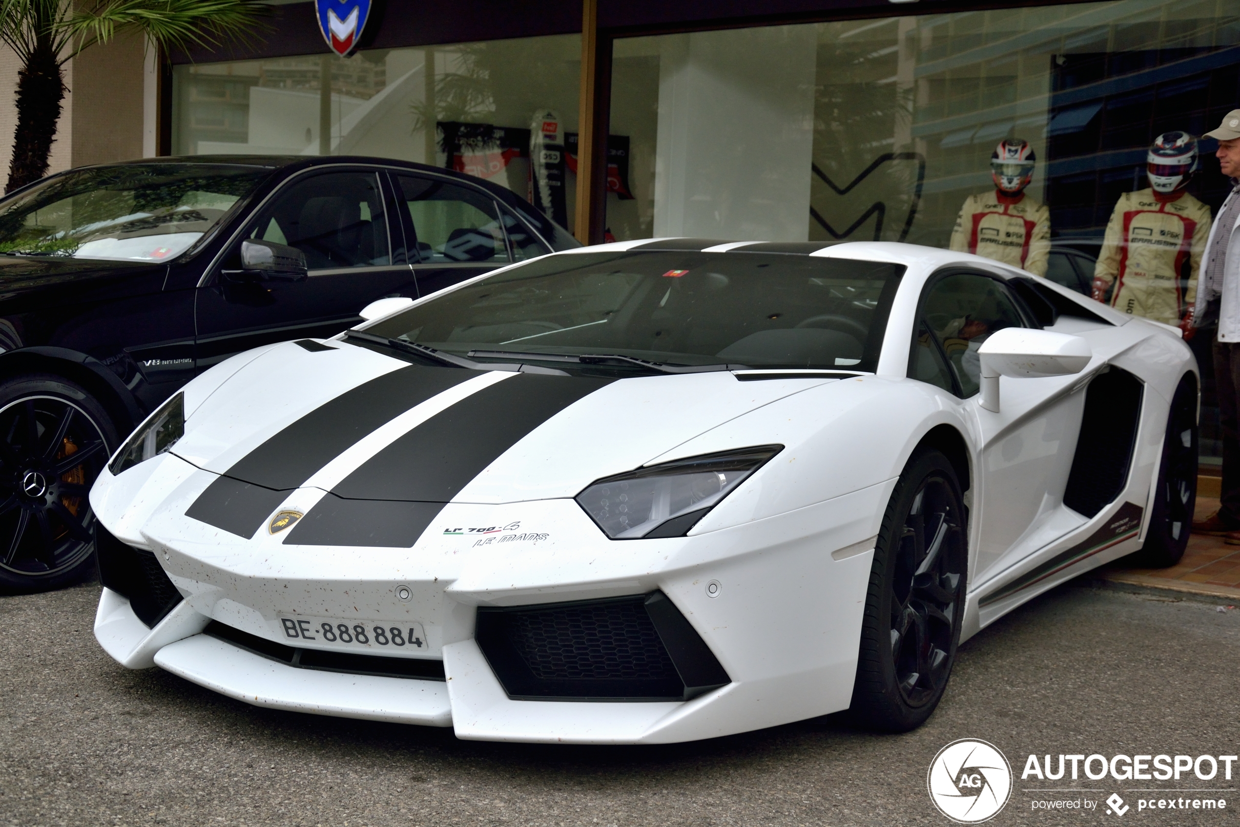 Lamborghini Aventador LP700-4