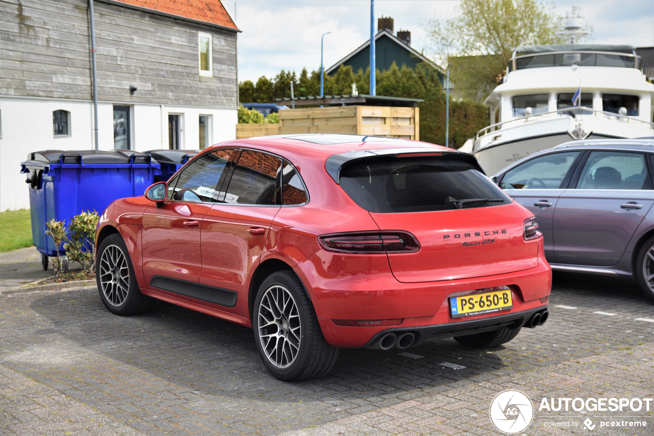 Porsche 95B Macan GTS