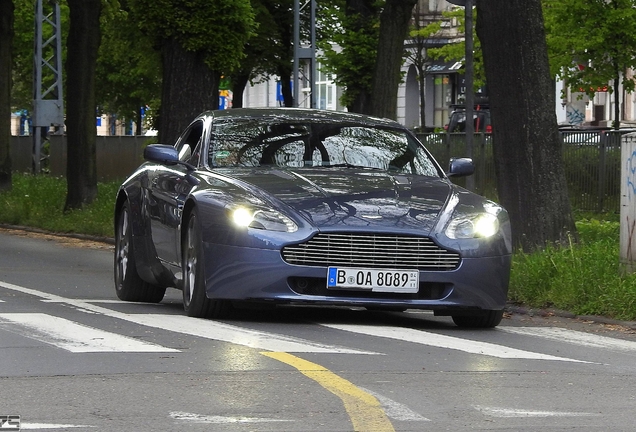 Aston Martin V8 Vantage