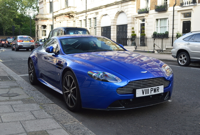 Aston Martin V8 Vantage S