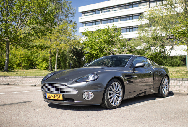 Aston Martin Vanquish