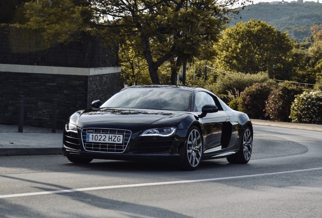 Audi R8 V10