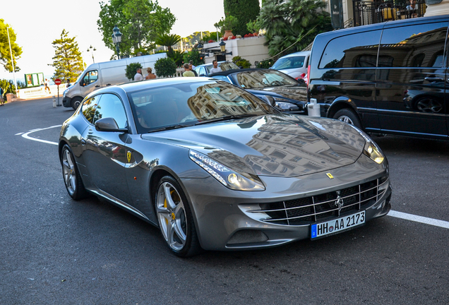 Ferrari FF