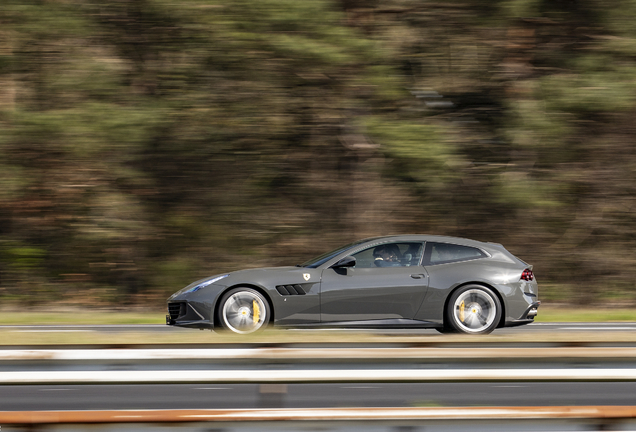 Ferrari GTC4Lusso