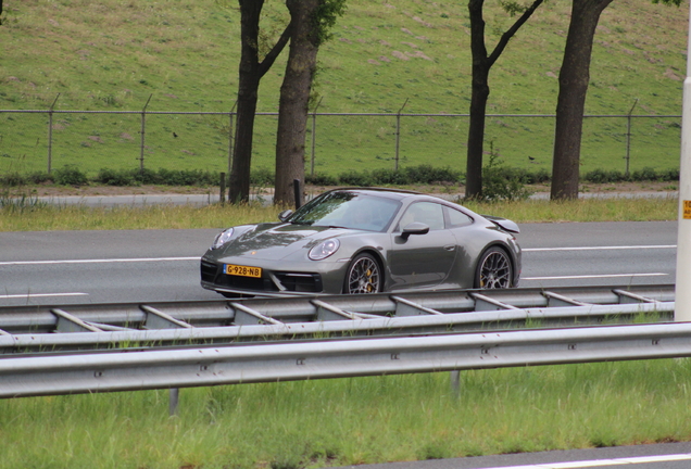 Porsche 992 Carrera S