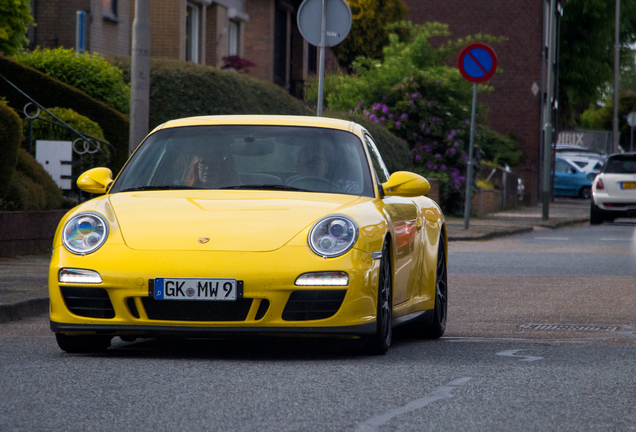 Porsche 997 Carrera GTS