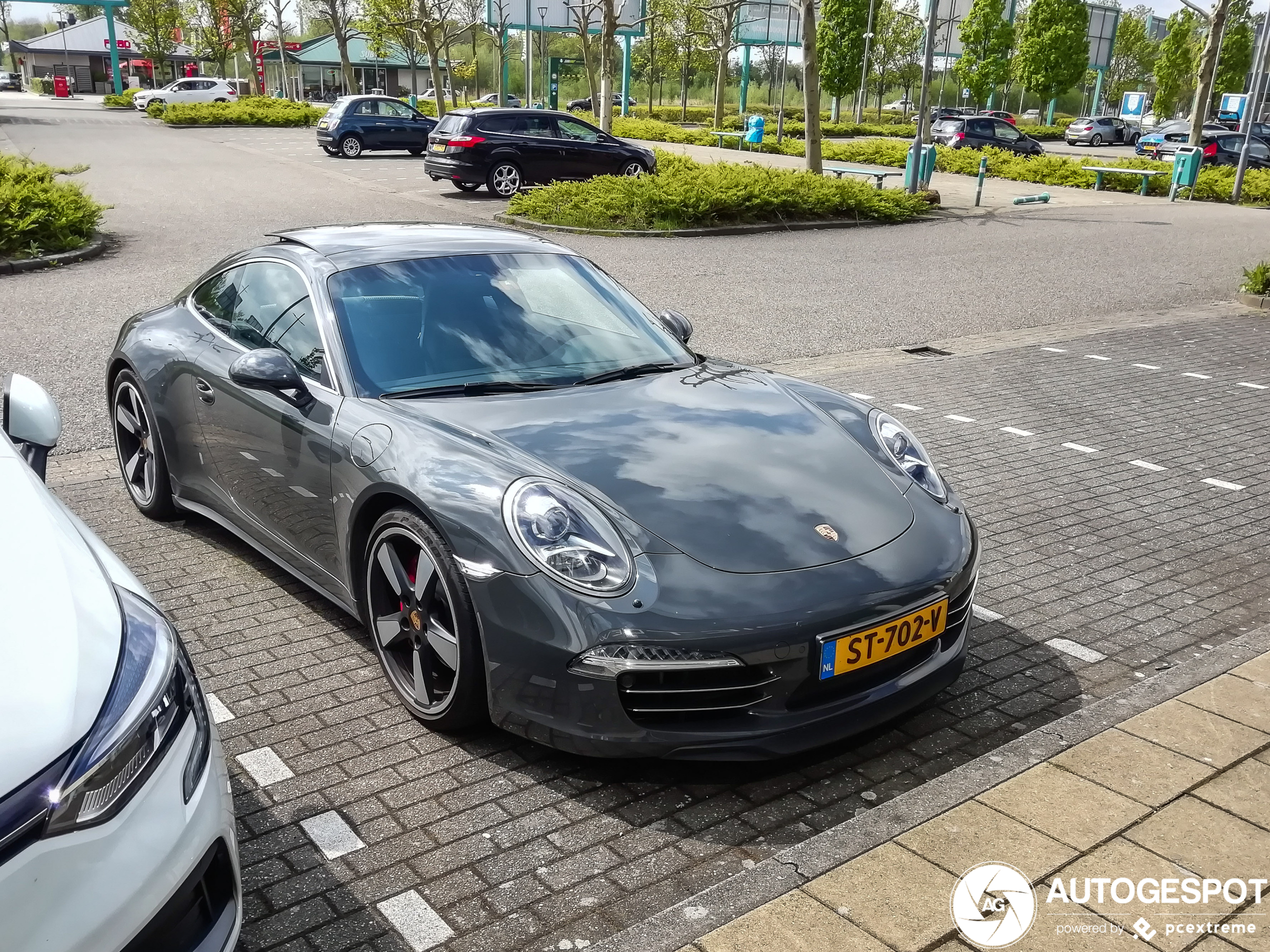 Porsche 991 50th Anniversary Edition