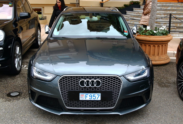 Audi RS4 Avant B8