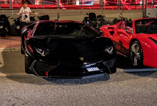 Lamborghini Aventador LP750-4 SuperVeloce Roadster