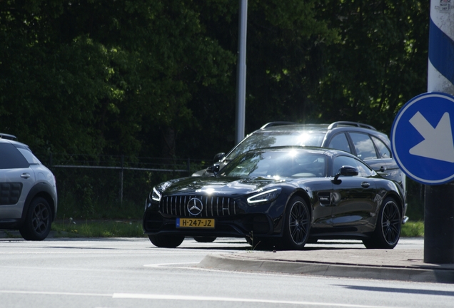 Mercedes-AMG GT C190 2019