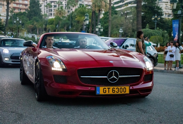 Mercedes-Benz SLS AMG GT Roadster