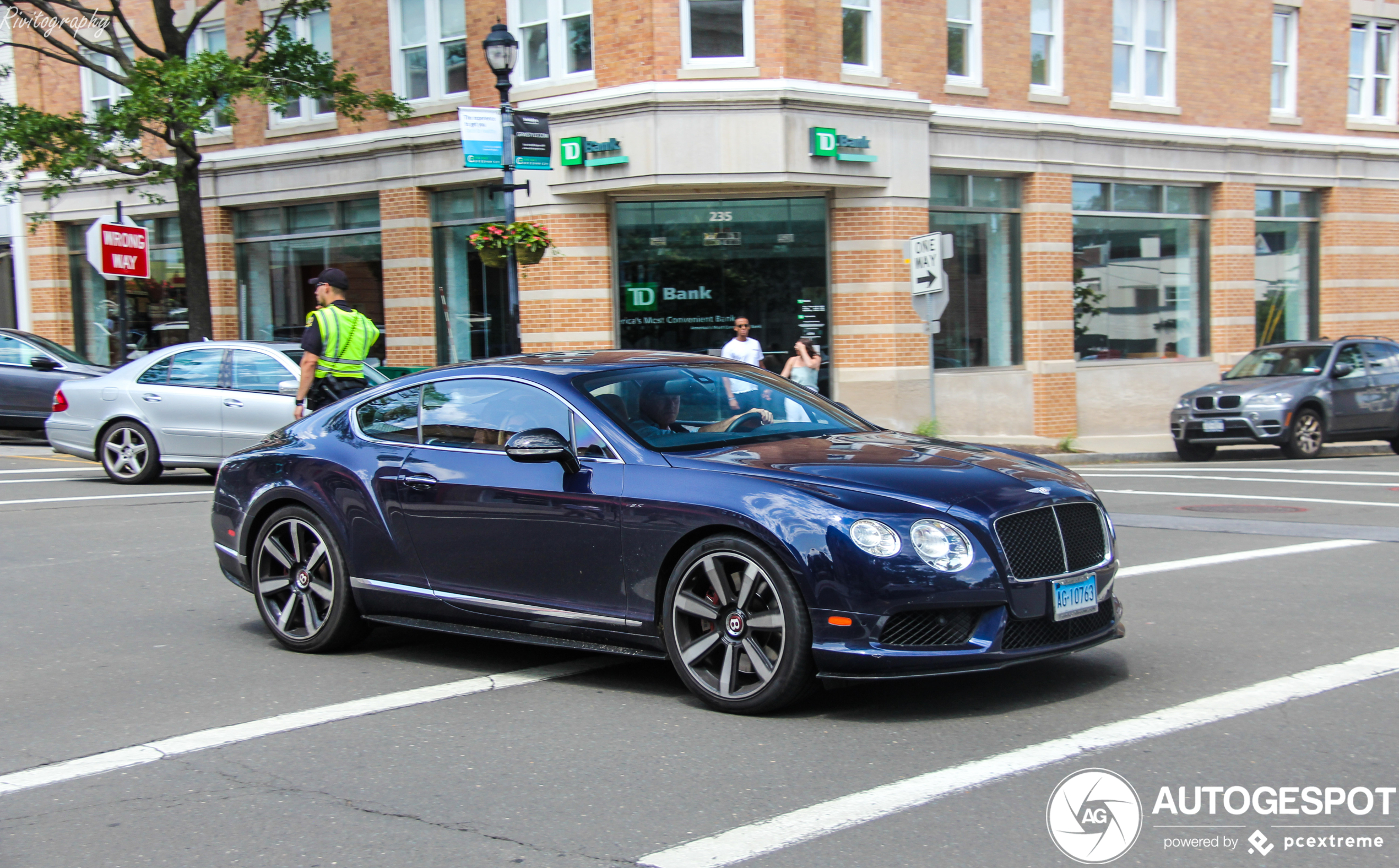 Bentley Continental GT V8 S