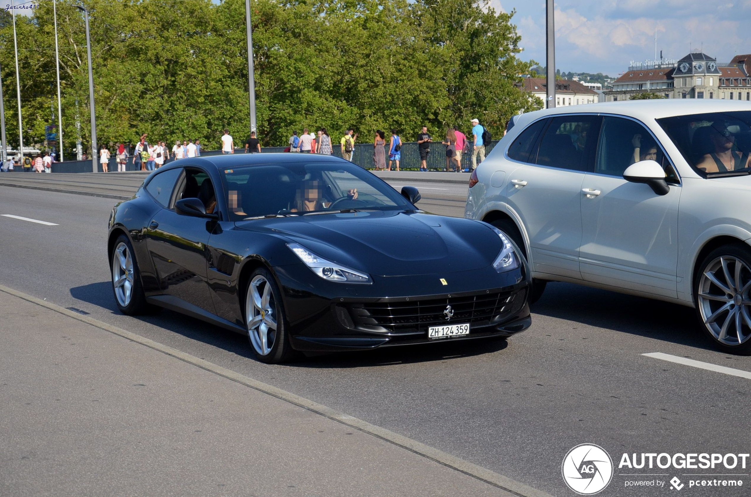 Ferrari GTC4Lusso