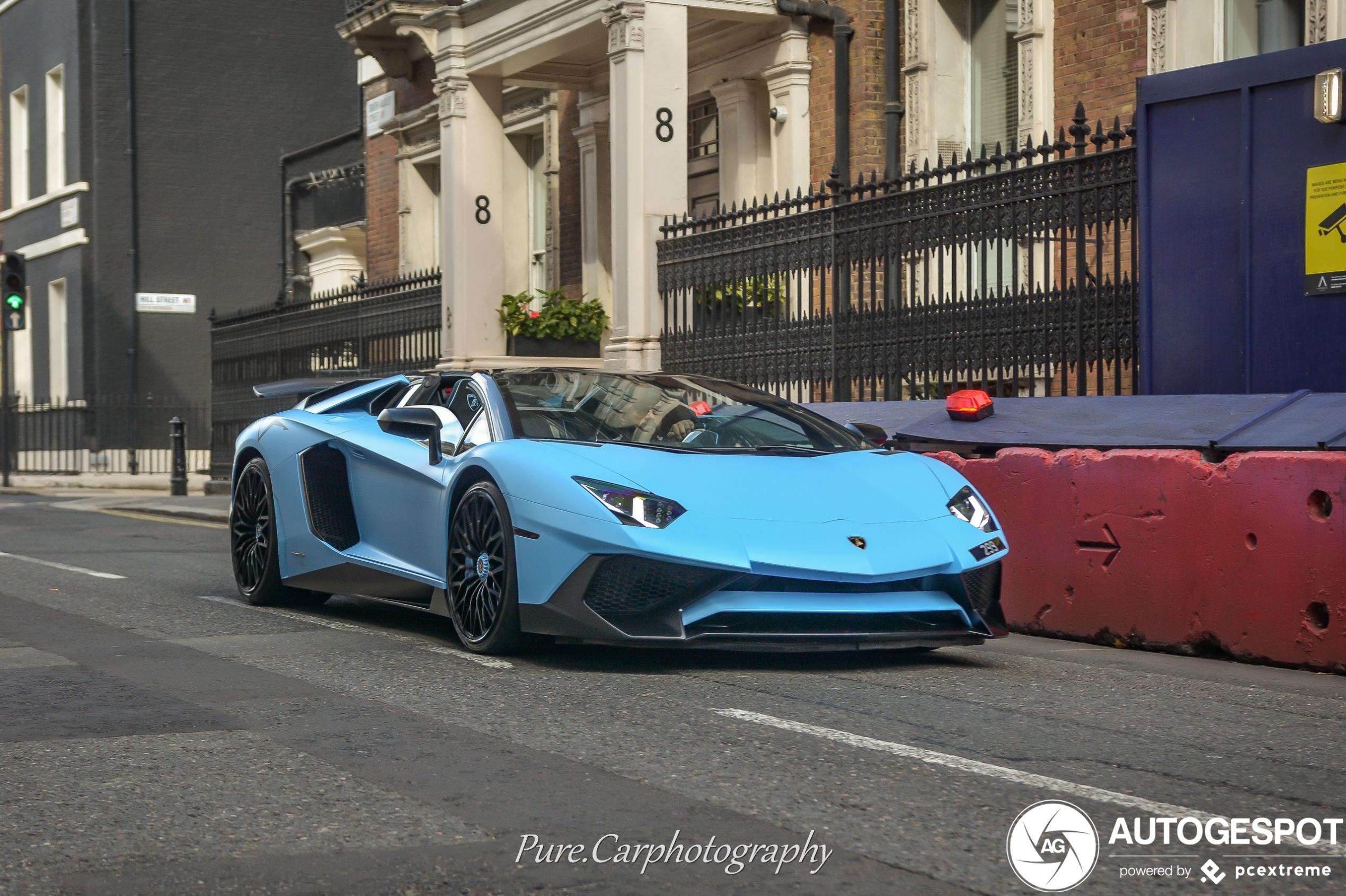 Lamborghini Aventador LP750-4 SuperVeloce Roadster