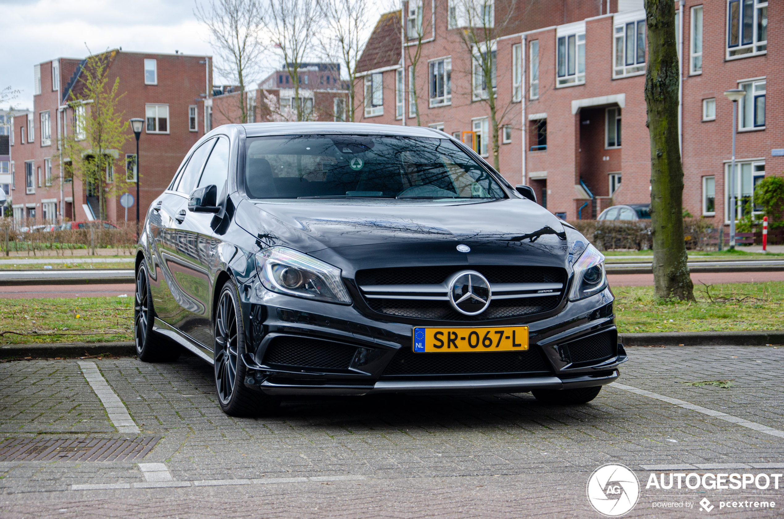 Mercedes-Benz A 45 AMG