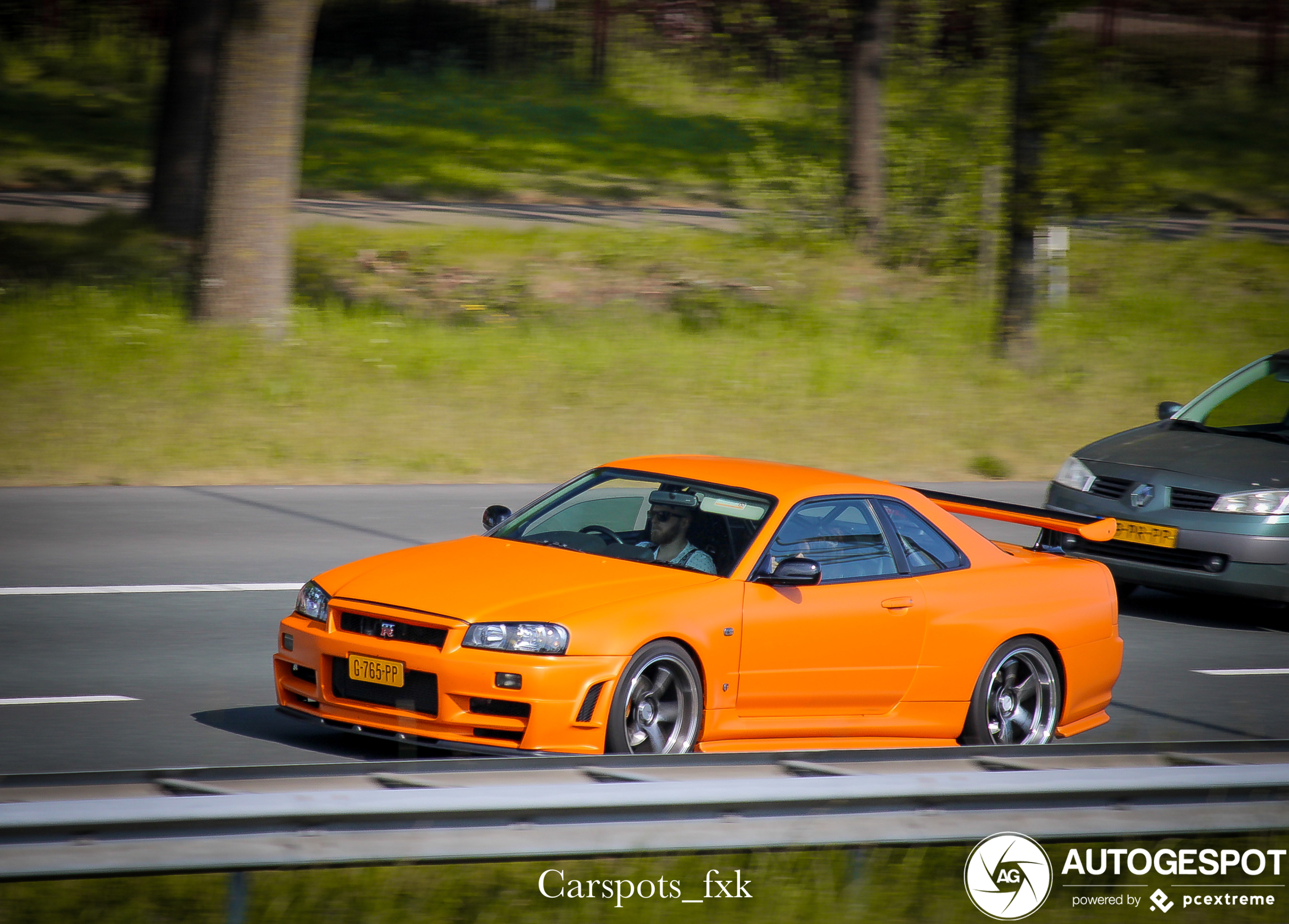 Nissan Skyline R34 GT-R V-Spec II