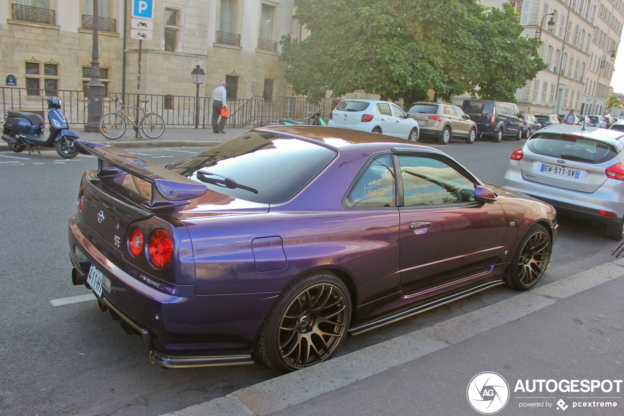 Nissan Skyline R34 GT-R V-Spec Midnight Purple Pearl II Special