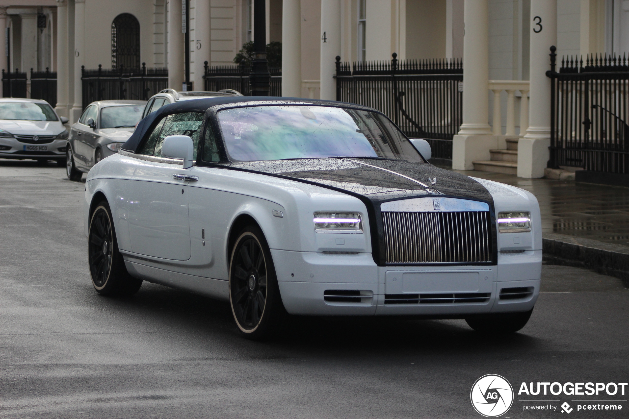 Rolls-Royce Phantom Drophead Coupé Series II