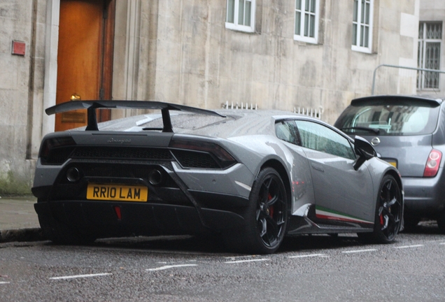 Lamborghini Huracán LP640-4 Performante