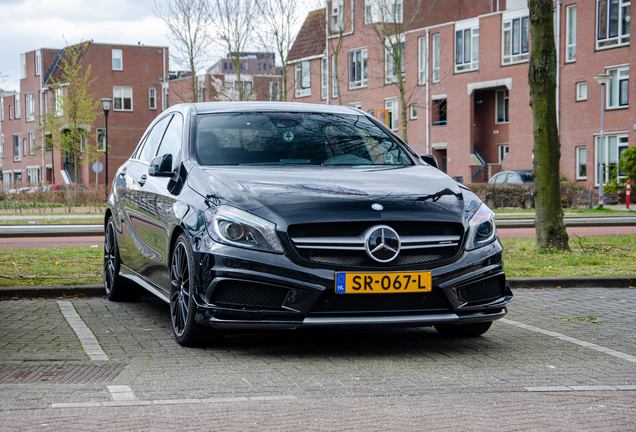 Mercedes-Benz A 45 AMG