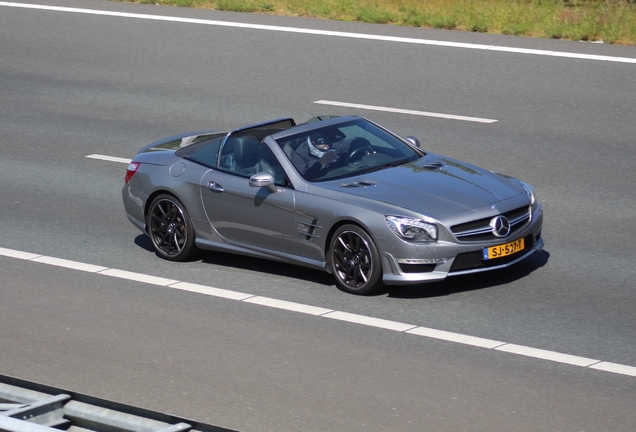 Mercedes-Benz SL 63 AMG R231