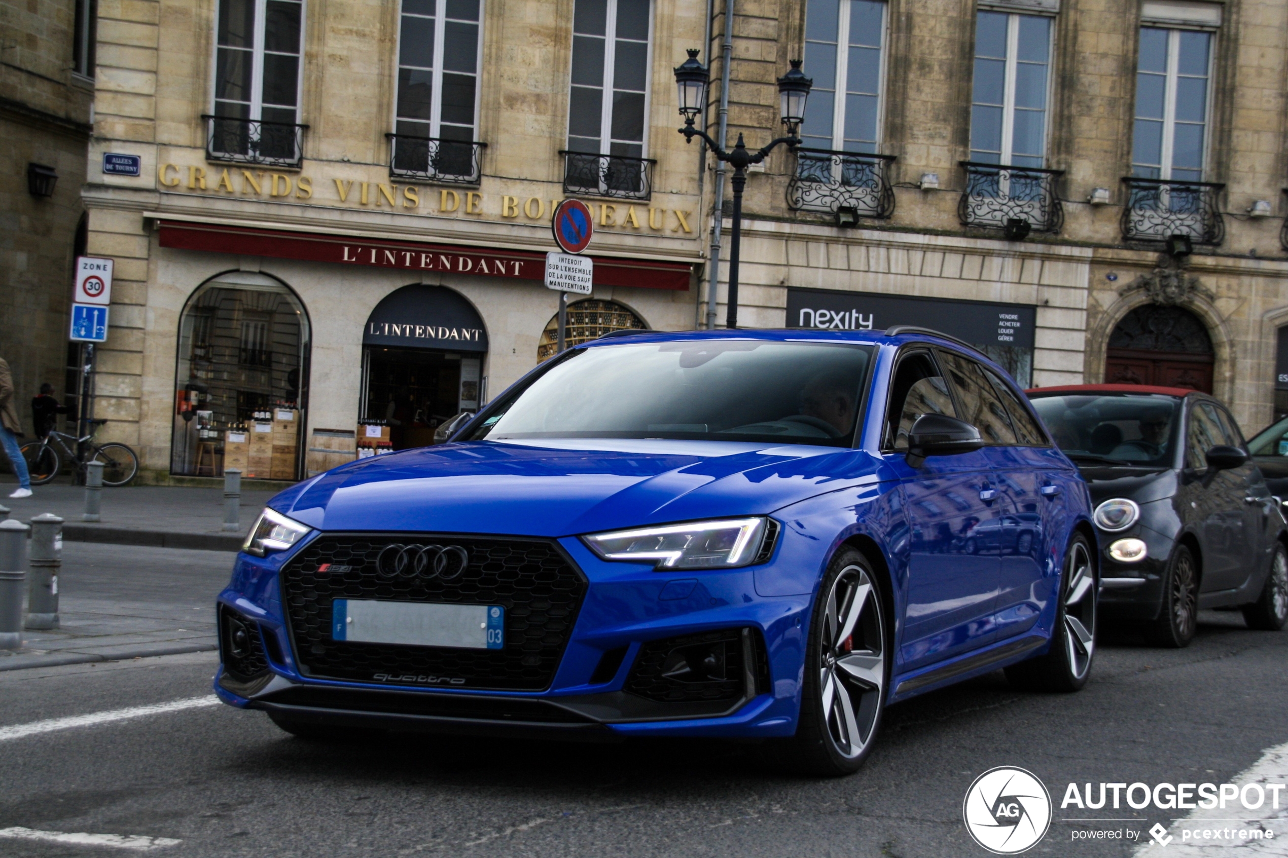 Audi RS4 Avant B9