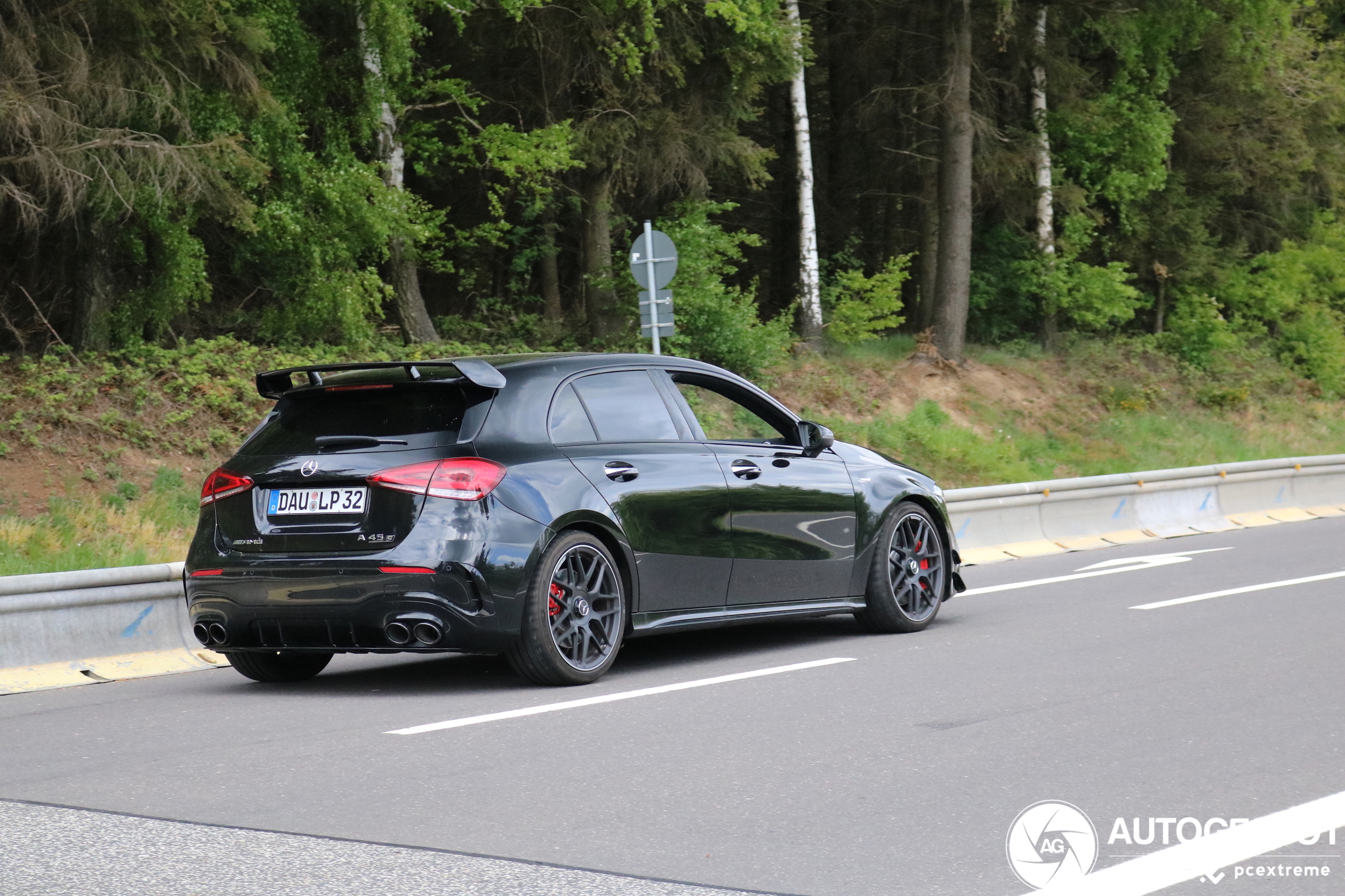 Mercedes-AMG A 45 S W177