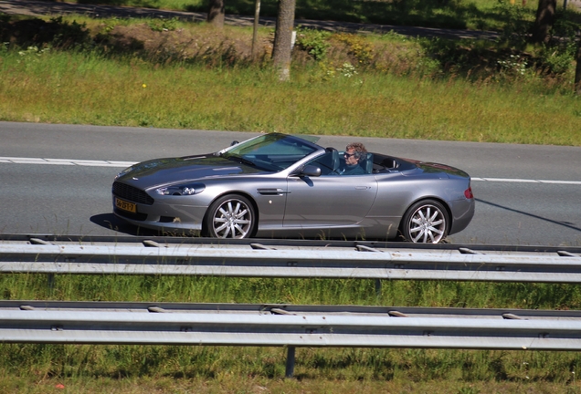 Aston Martin DB9 Volante