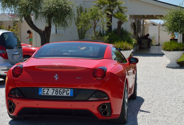 Ferrari California