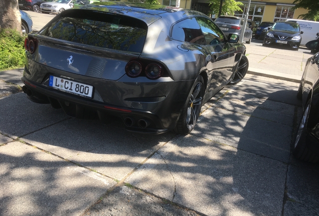 Ferrari GTC4Lusso