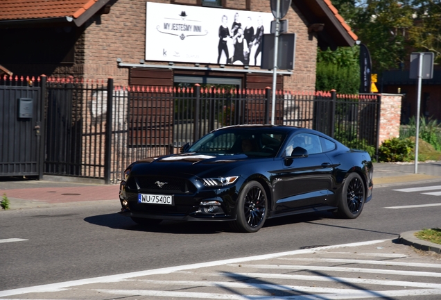 Ford Mustang GT 2015