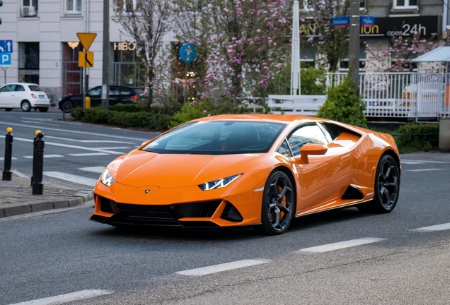 Lamborghini Huracán LP640-4 EVO