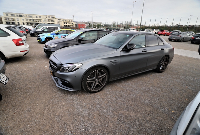 Mercedes-AMG C 63 W205