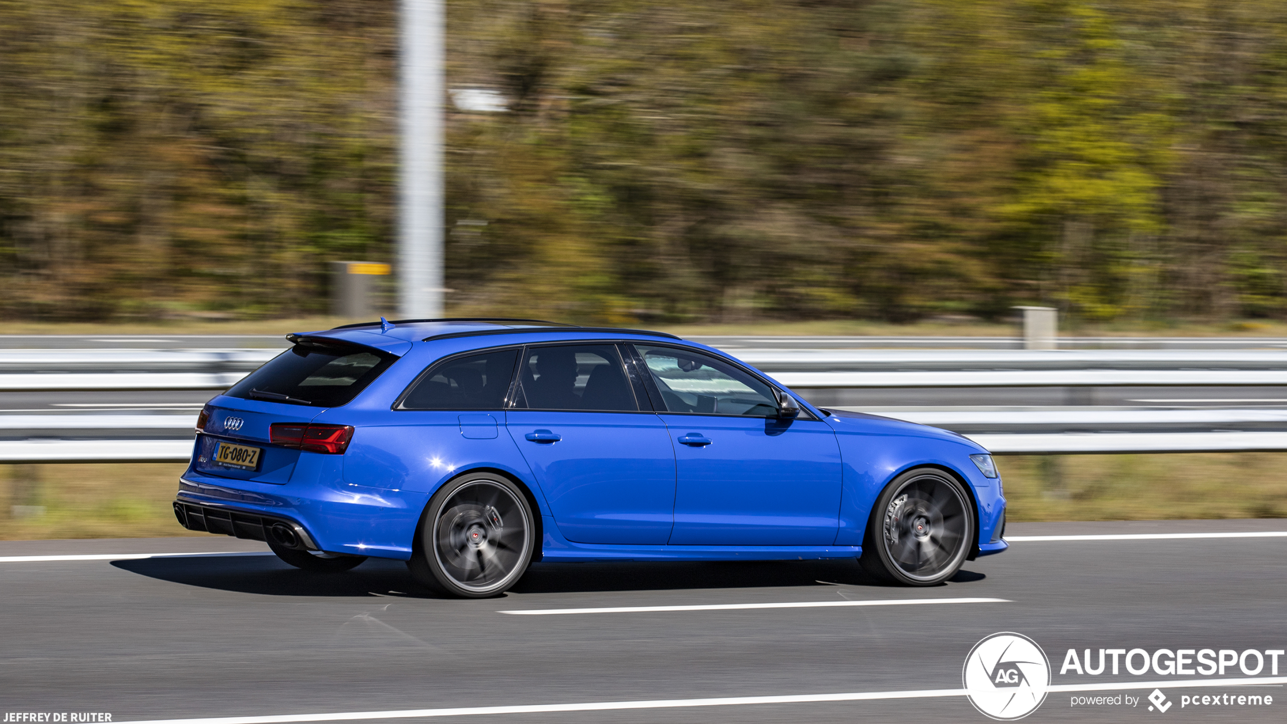 Audi RS6 Avant C7 2015 Nogaro Edition