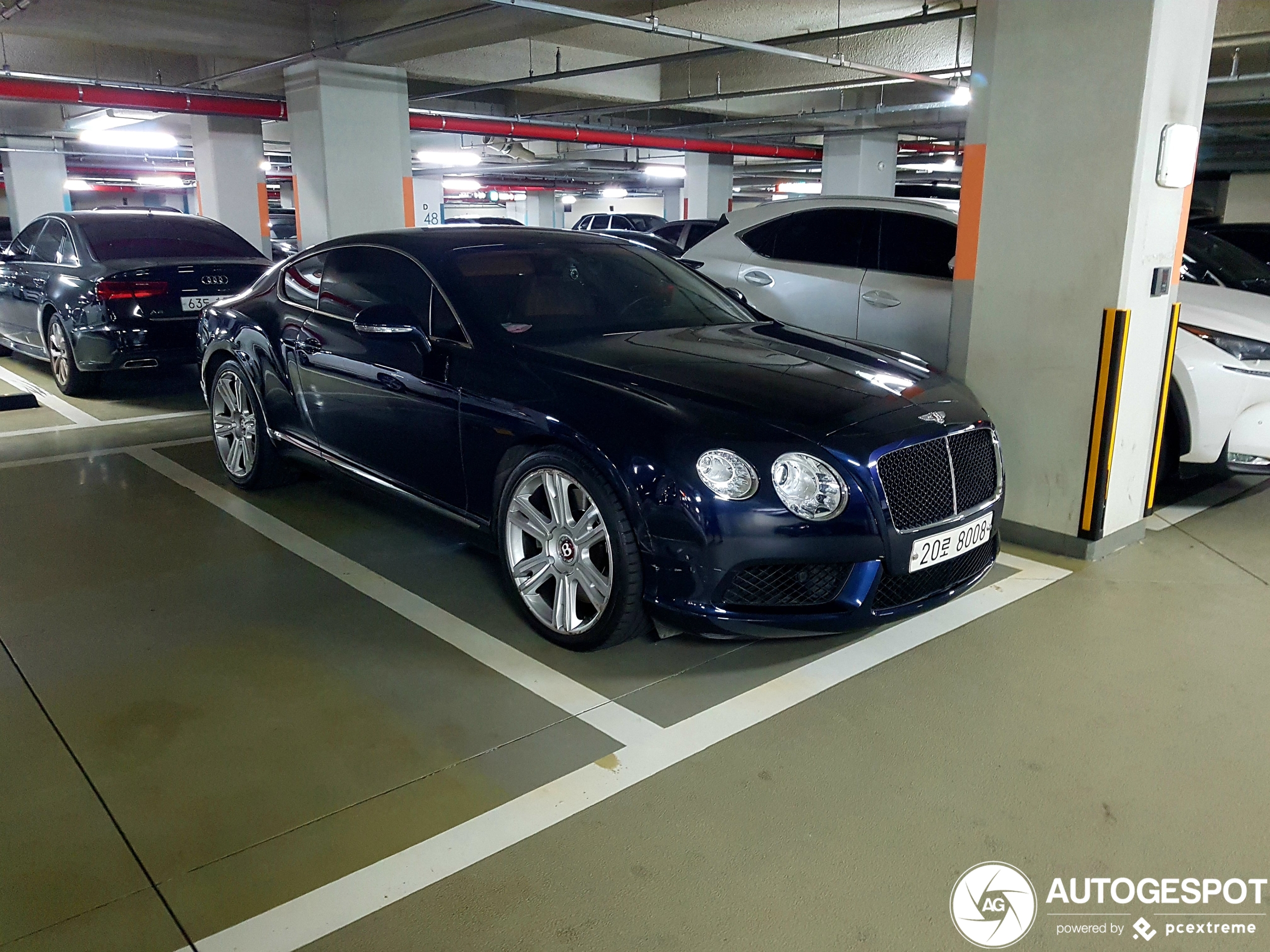 Bentley Continental GT V8