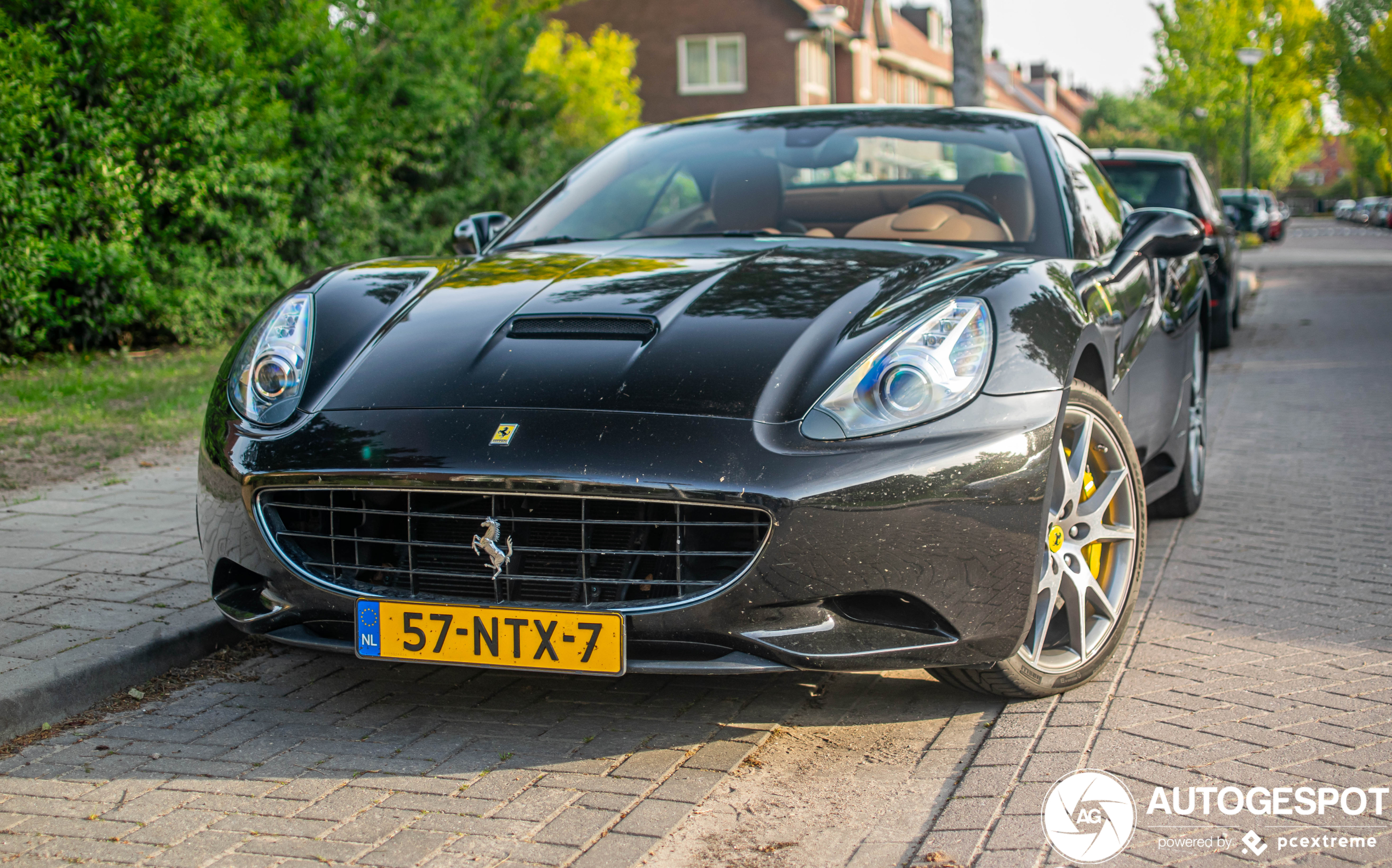 Ferrari California