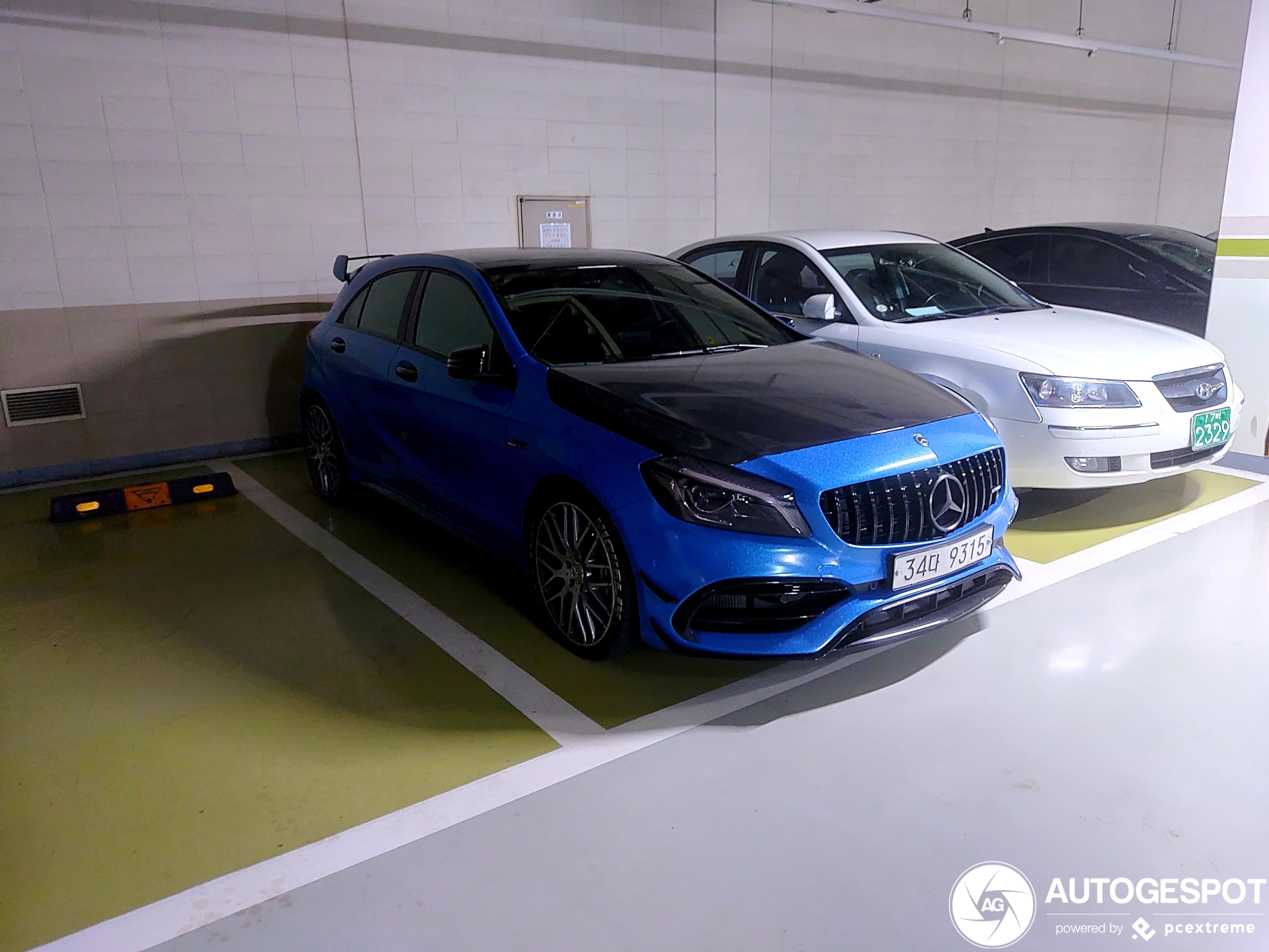 Mercedes-AMG A 45 W176 2015