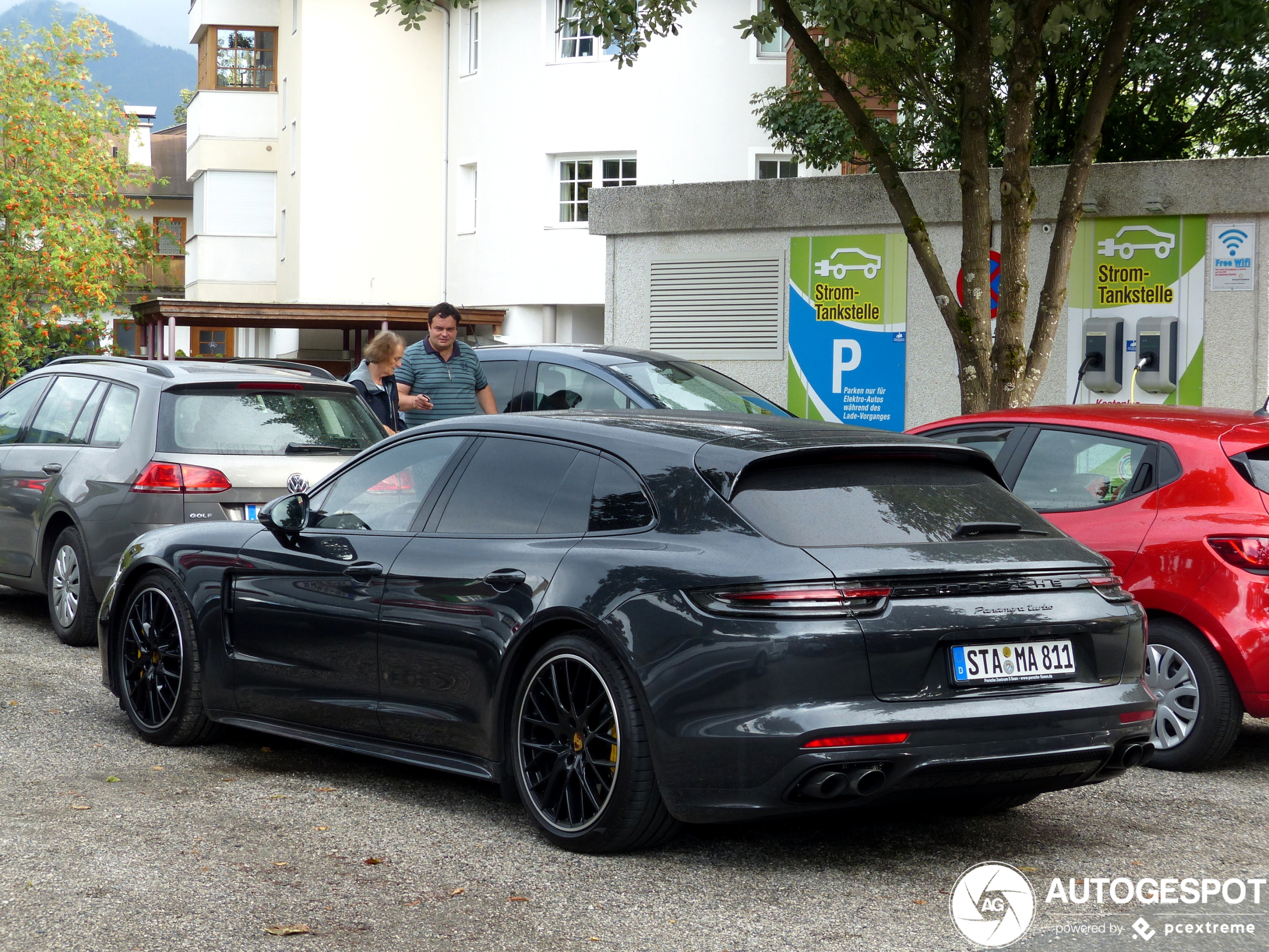 Porsche 971 Panamera Turbo Sport Turismo