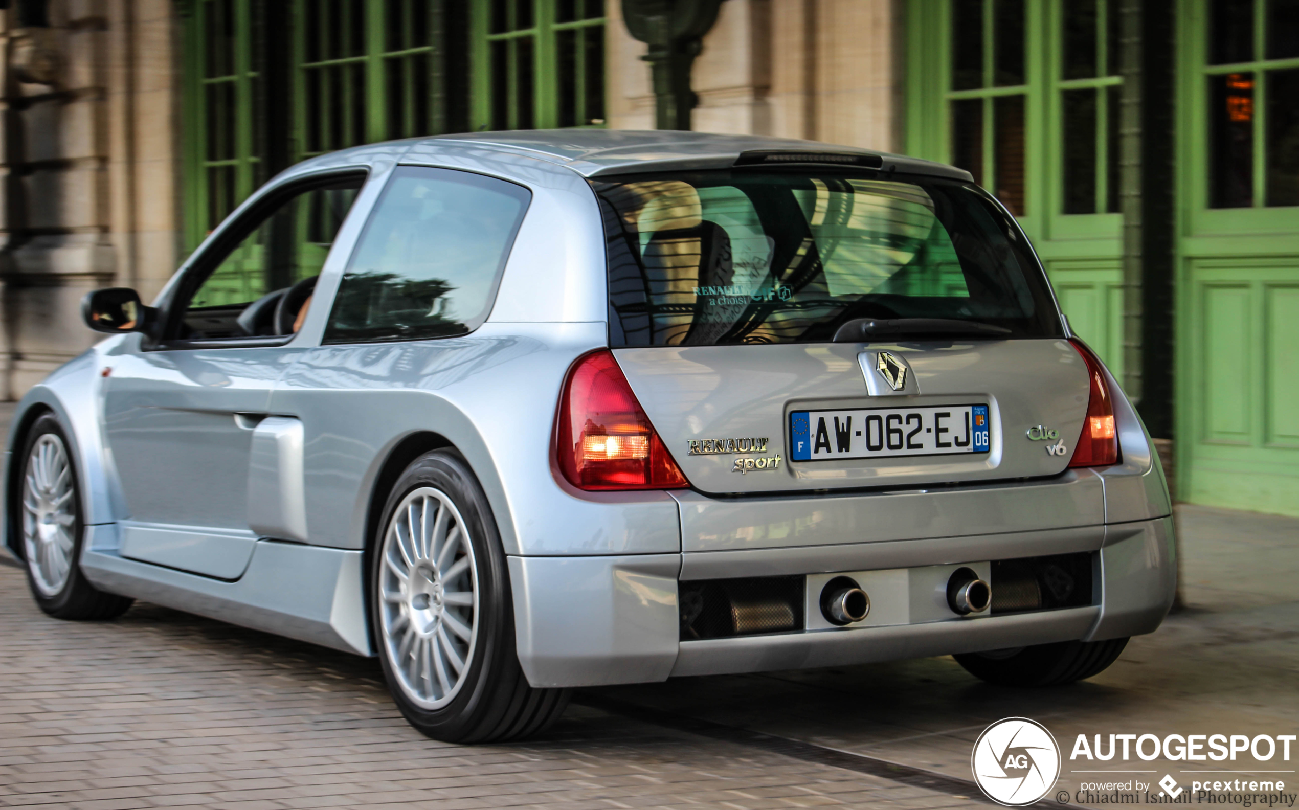 Renault Clio V6